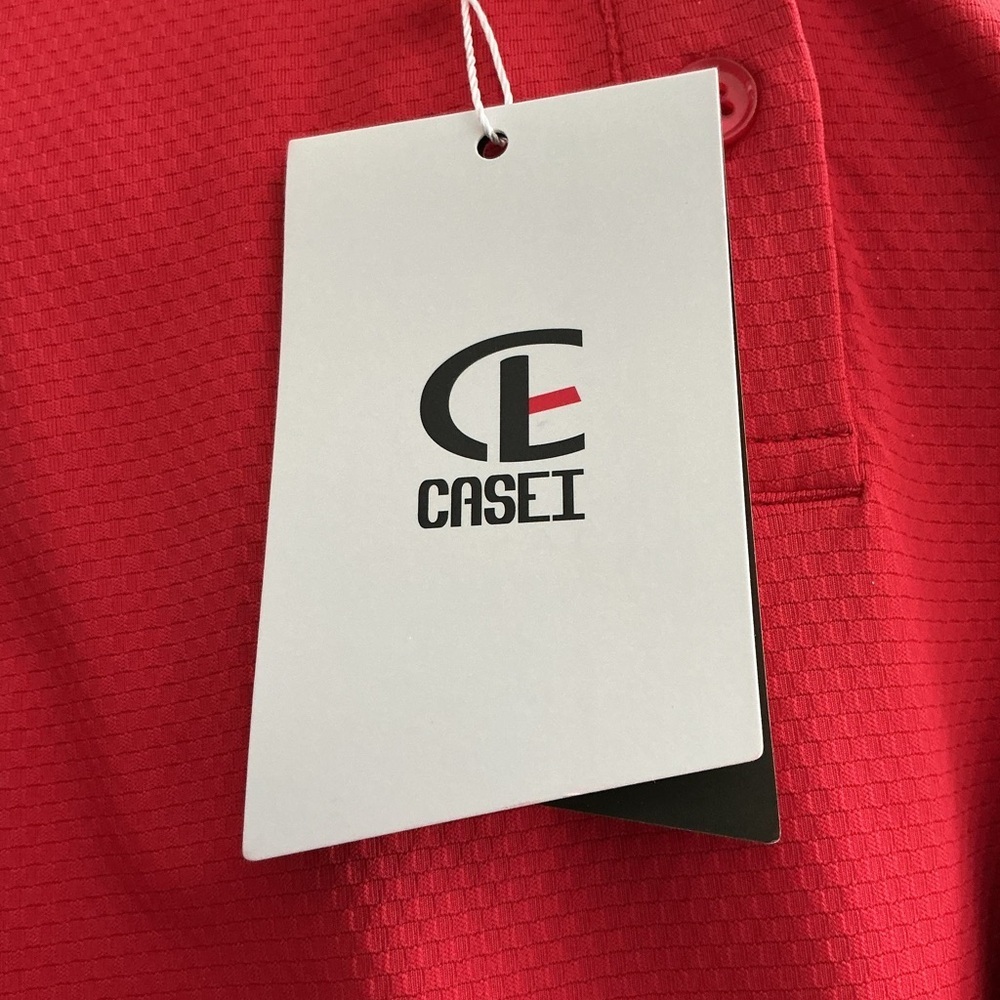 ⛳️ Women’s Red Long Sleeve Golf Shirt - XL - Picture 3 of 7